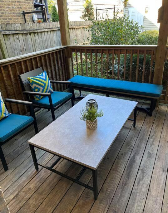 Appartement Trendy West Town Flat - 2 Bed / 1.5 Bath W Parking à Chicago Extérieur photo
